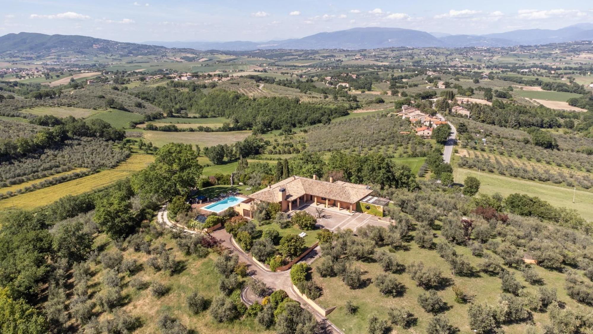 Villa Chiara Relax Giano dellʼUmbria Exterior foto